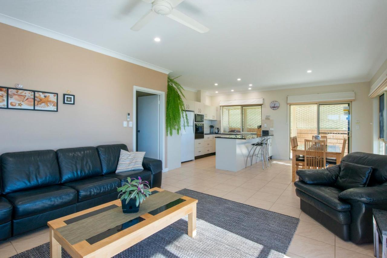 Searenity Holiday Accommodation Emu Bay Екстер'єр фото
