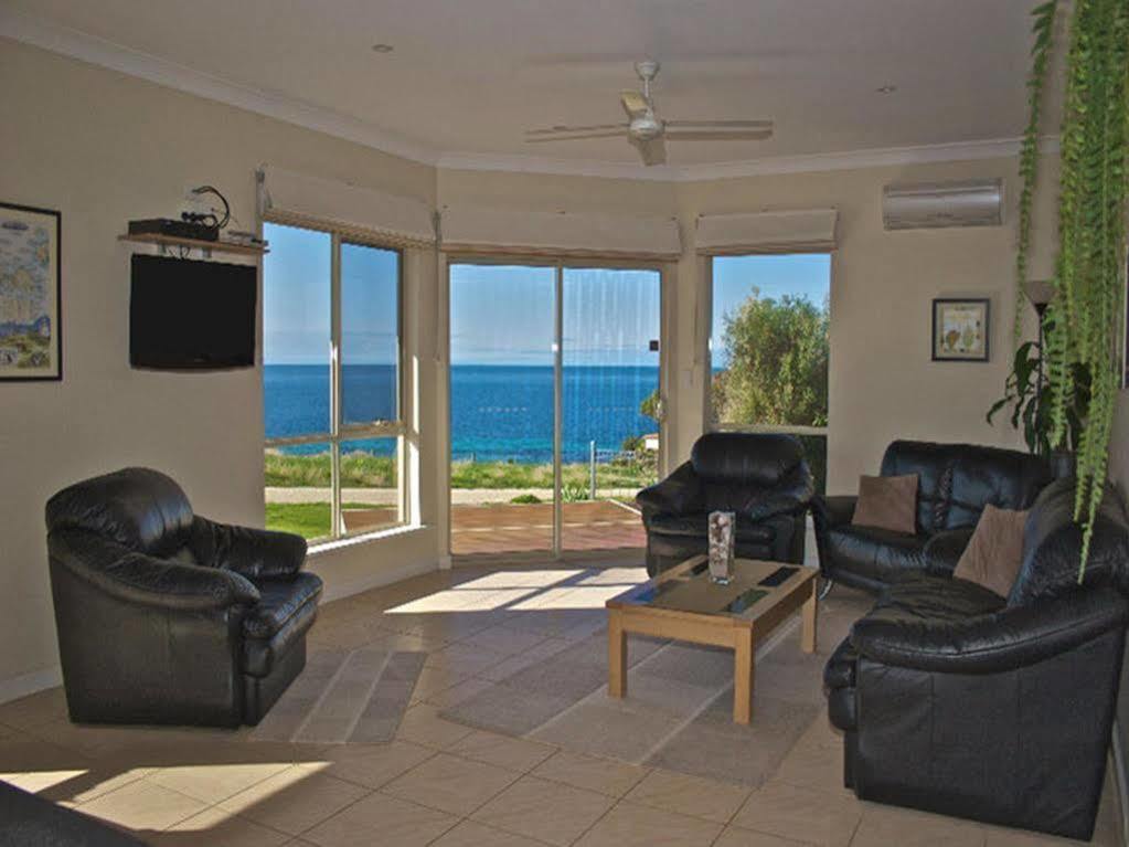Searenity Holiday Accommodation Emu Bay Екстер'єр фото